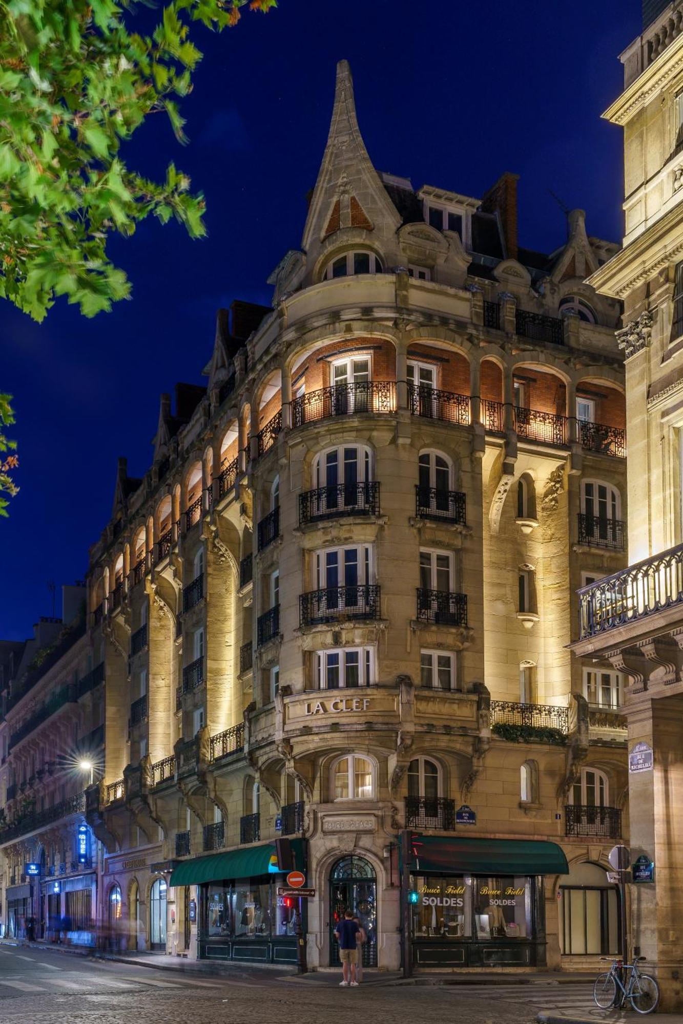Hotel La Clef Louvre By The Crest Collection París