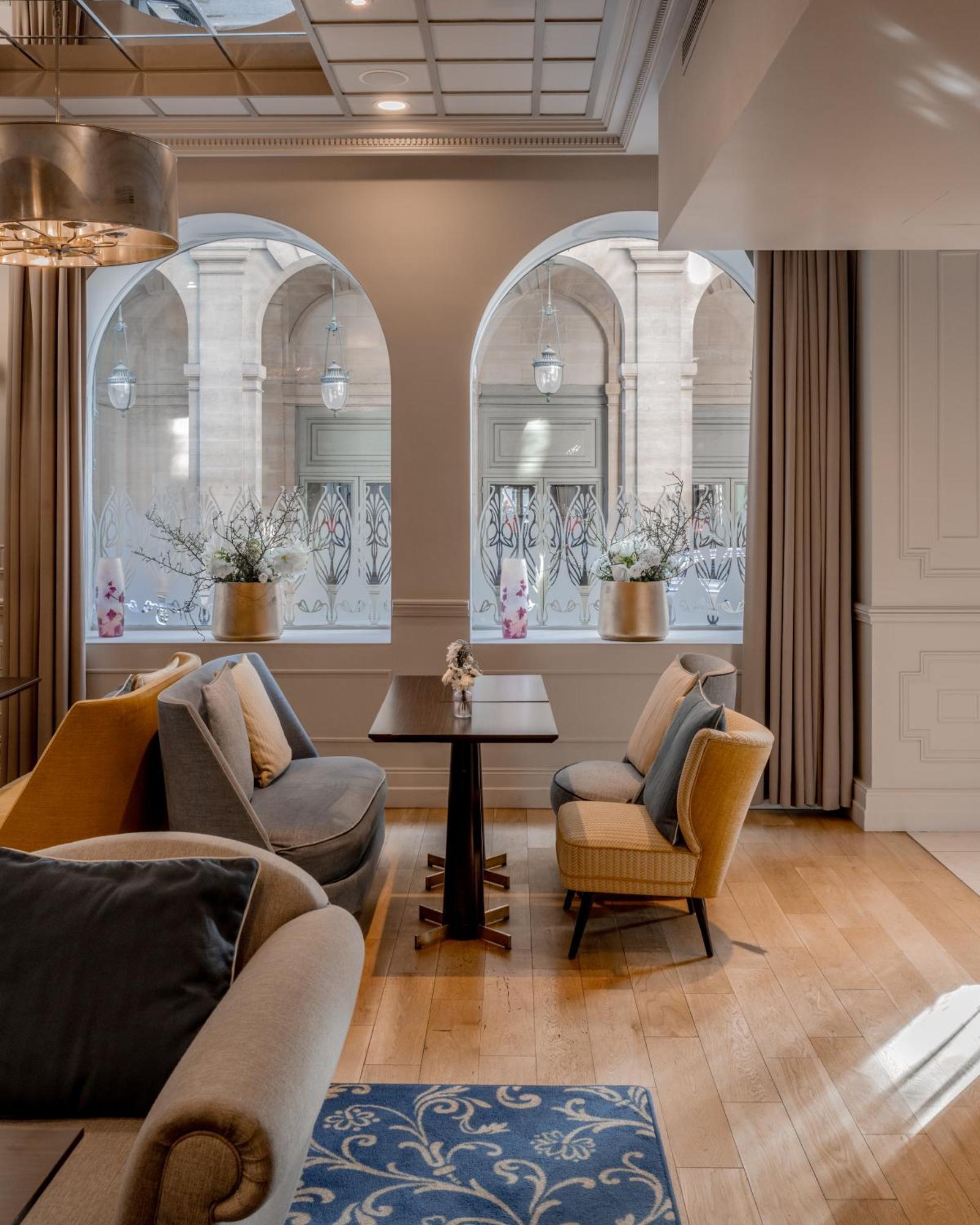 Hotel La Clef Louvre By The Crest Collection París
